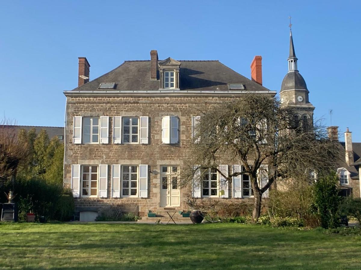 Maison D'Hotes La Doucelle Culture Et Bien-Etre Lignieres-Orgeres 외부 사진